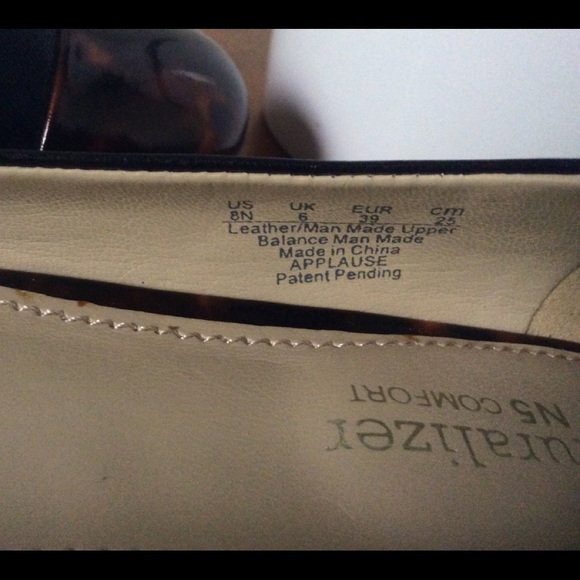 Naturalizer N5 comfort, black flats, leather upper - Picture 5 of 5